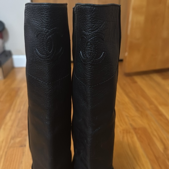 Chanel tall Black riding boots. Sz 40.5 fits 9.5-10 - Picture 2 of 10